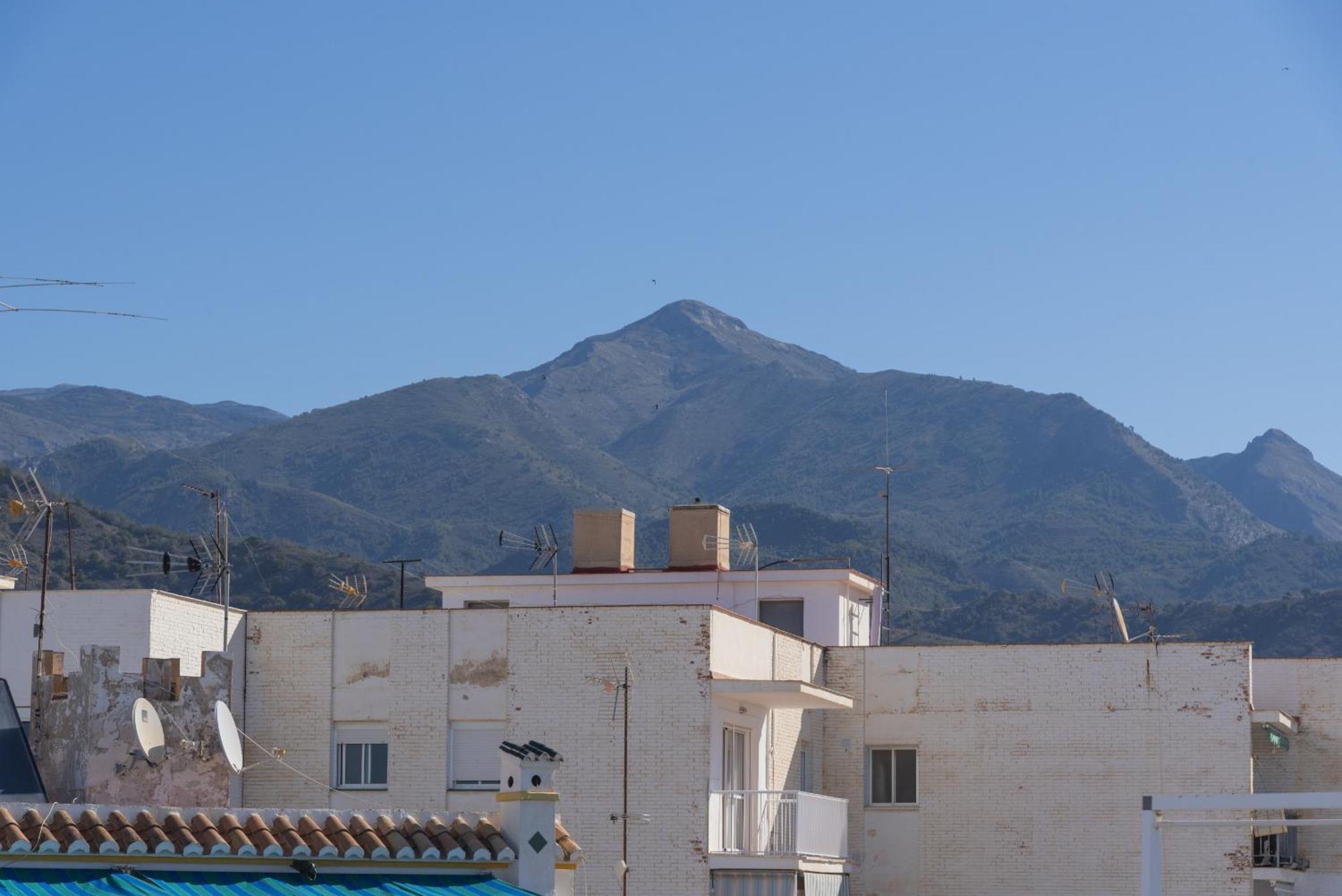 Atico Jimena Granada En El Centro De Nerja Apartment ห้อง รูปภาพ