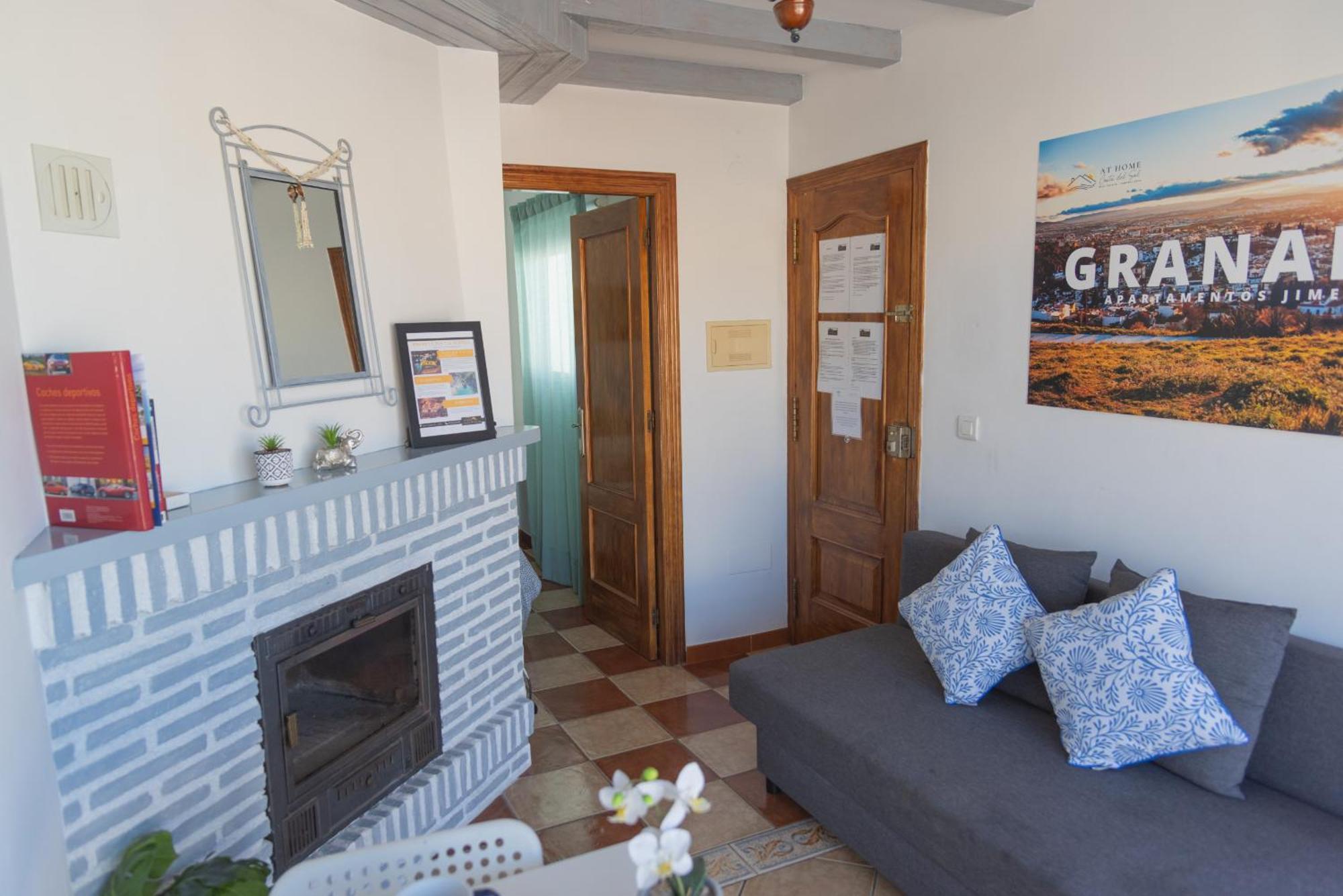 Atico Jimena Granada En El Centro De Nerja Apartment ห้อง รูปภาพ
