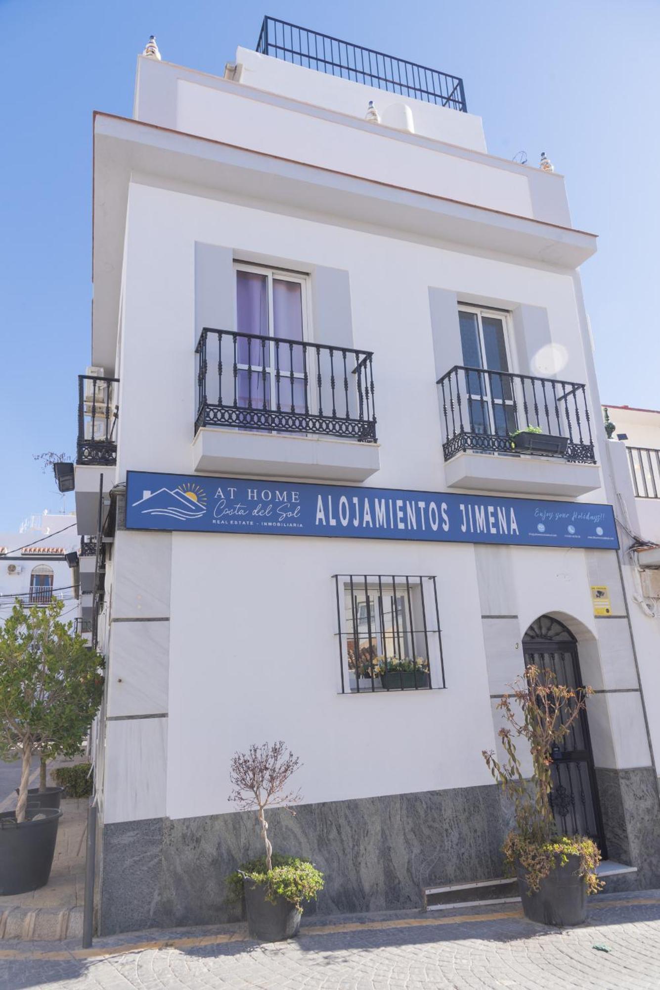 Atico Jimena Granada En El Centro De Nerja Apartment ภายนอก รูปภาพ
